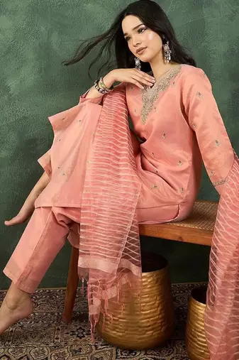 Women Ethnic Motifs Embroidered Kurta with Trousers & Dupatta