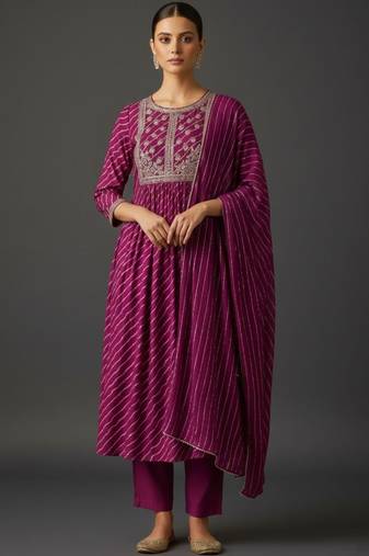 Women Printed Panelled Thread Work Kurta with Trousers & With Dupatta