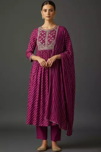 Women Printed Panelled Thread Work Kurta with Trousers & With Dupatta