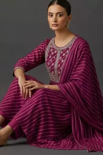Women Printed Panelled Thread Work Kurta with Trousers & With Dupatta