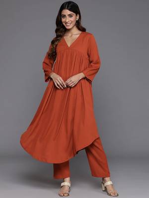 Women Empire Gathered Detail A Line Kurta With Trouser 1