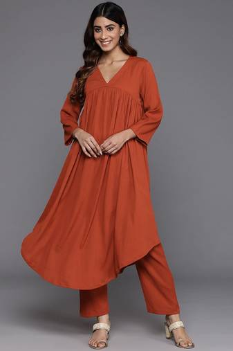 Women Empire Gathered Detail A Line Kurta With Trouser