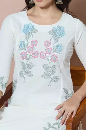 Women Floral Embroidered Regular Thread Work Kurta with Trousers