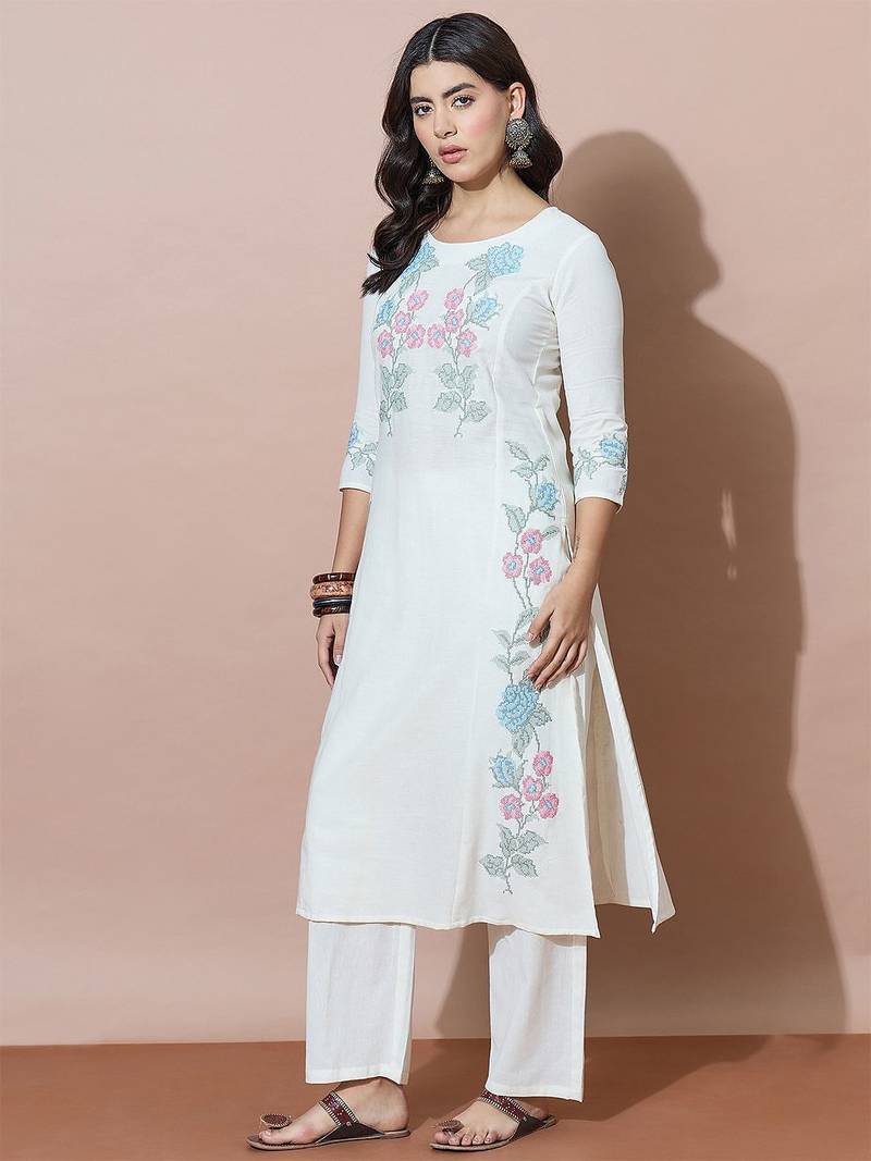 Women Floral Embroidered Regular Thread Work Kurta with Trousers