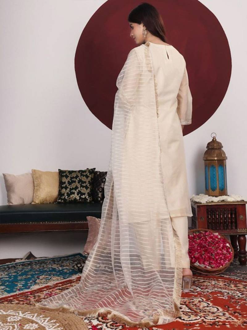 Women Floral Woven Design Thread Work Kurta with Trousers & Dupatta