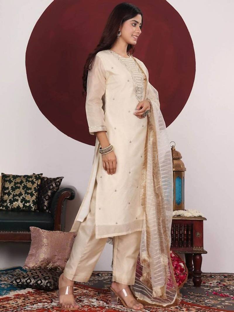 Women Floral Woven Design Thread Work Kurta with Trousers & Dupatta