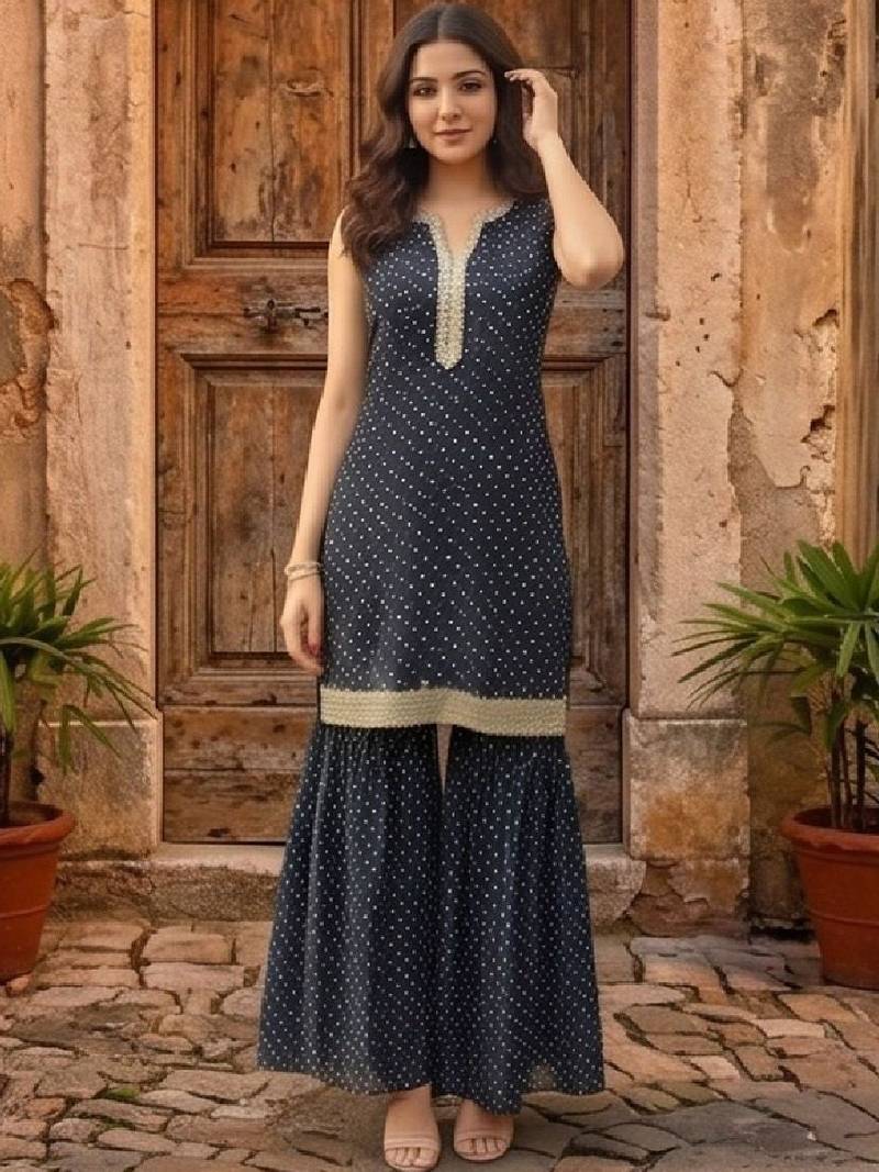 Women Ethnic Motifs Printed Regular Kurta with Sharara