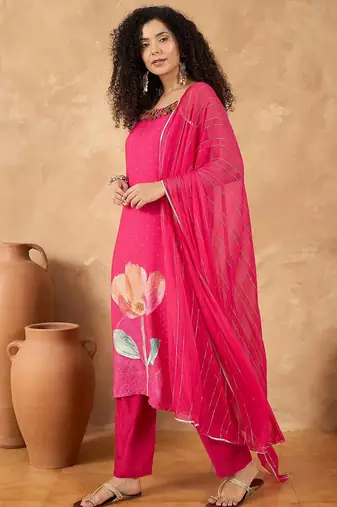 Women Spaghetti Strap Floral Kurta with Trousers & Dupatta