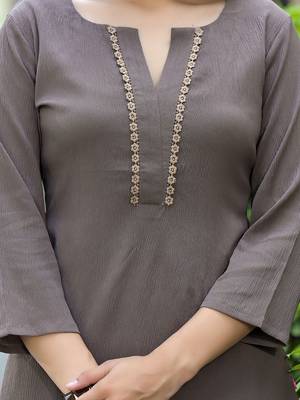 Gotta Patti Straight Silk Crepe Kurta With Trousers 3