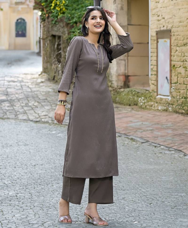 Gotta Patti Straight Silk Crepe Kurta With Trousers
