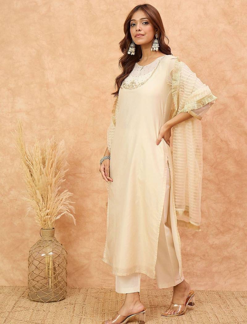 Women Ethnic Motifs Embroidered Regular Sequinned Kurta with Trousers & Dupatta