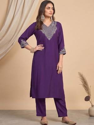 Women Ethnic Motifs Embroidered Regular Thread Work Kurta with Trousers & With Dupatta 2