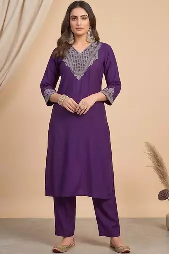 Women Ethnic Motifs Embroidered Regular Thread Work Kurta with Trousers & With Dupatta