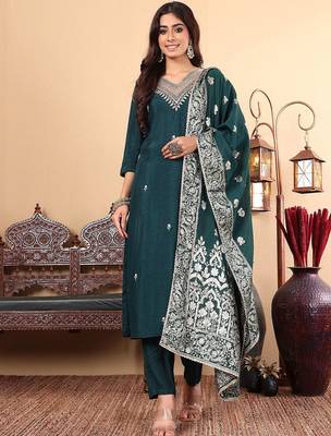 Ethnic Motifs Regular Thread Work  Silk Straight Kurta with Trousers & Dupatta 1