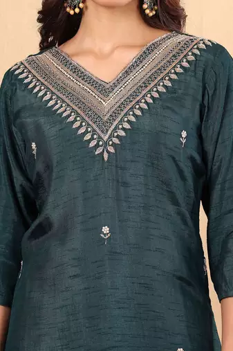 Ethnic Motifs Regular Thread Work Pure Silk Straight Kurta with Trousers & Dupatta