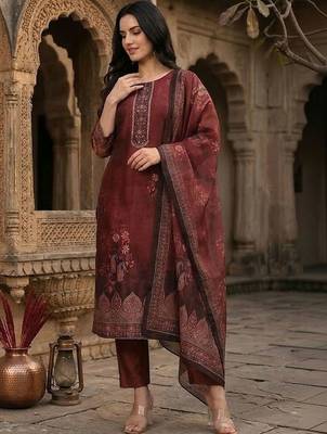 Floral Printed Sequinned Chanderi Silk Kurta With Trousers & Dupatta 1