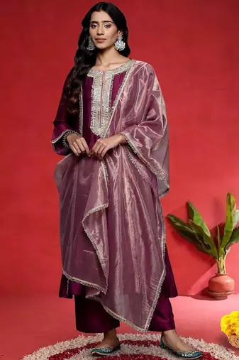 Geometric Yoke Design Notch Neck Sequinned Straight Kurta With Trouser And Dupatta