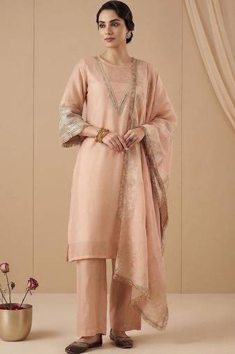 Women Ethnic Motifs Embroidered Regular Thread Work Kurta with Trousers & With Dupatta