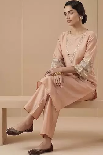 Women Ethnic Motifs Embroidered Regular Thread Work Kurta with Trousers & With Dupatta