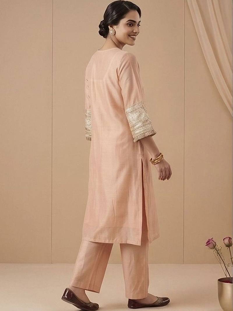 Women Ethnic Motifs Embroidered Regular Thread Work Kurta with Trousers & With Dupatta