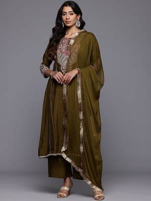 Floral Embroidered Zari Panelled Kurta With Palazzos & Dupatta 1