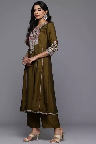 Floral Embroidered Zari Panelled Kurta With Palazzos & Dupatta