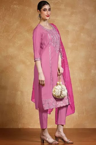 Floral Embroidered Regular Round Neck Straight Kurta With Trousers & Dupatta