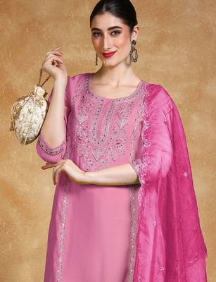 Floral Embroidered Regular Round Neck Straight Kurta With Trousers & Dupatta 5