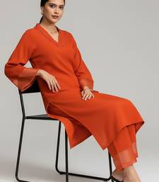 Women Regular Silk Crepe Kurta with Trousers