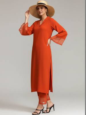 Women Regular Silk Crepe Kurta with Trousers 1