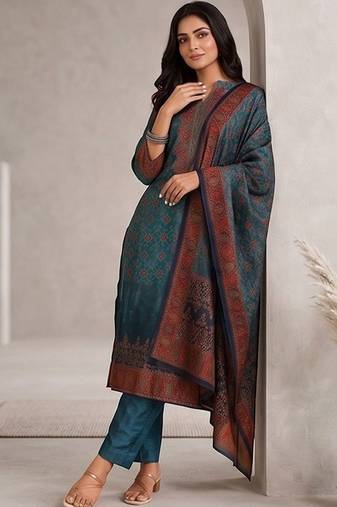 Women Ethnic Motifs Printed Regular Chanderi Silk Kurta with Trousers & With Dupatta