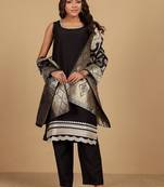 Sleeveless Round Neck Straight Kurta With Trousers And Dupatta