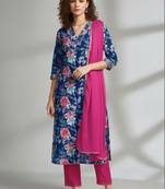 Women Floral Printed Regular Kurta with Trousers & With Dupatta