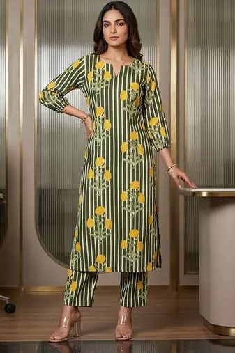 Women Striped Regular Kurta with Trousers