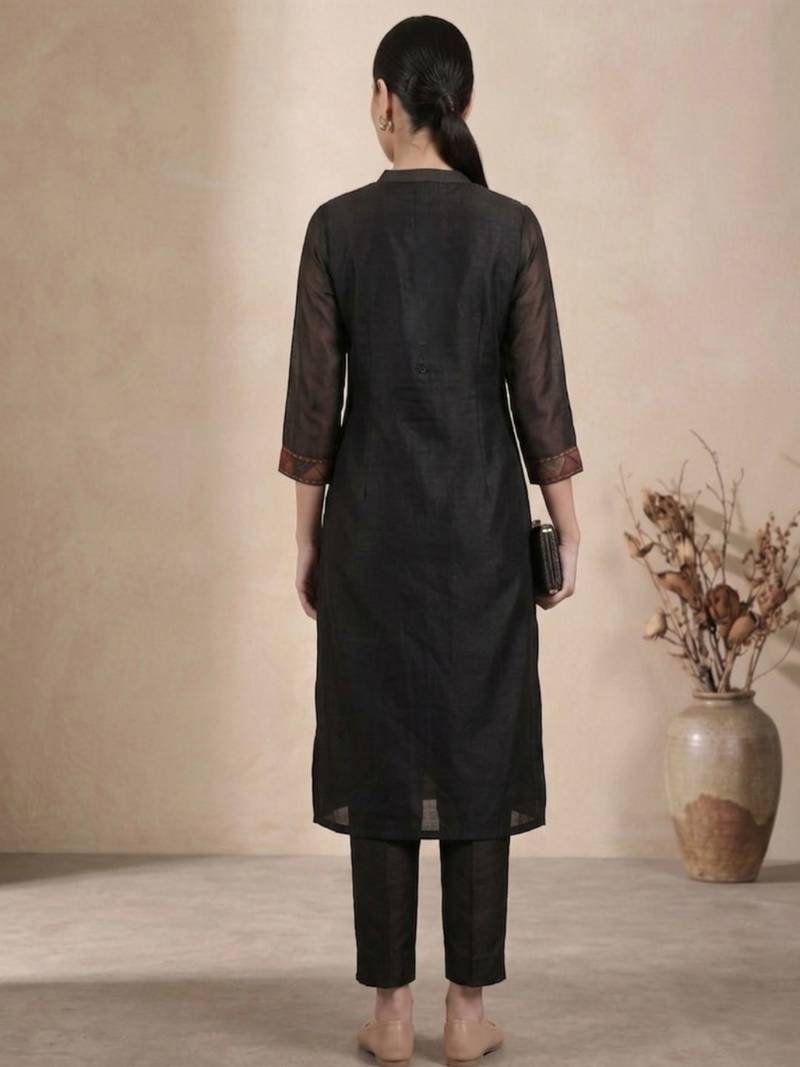 Women Printed Regular Chanderi Silk Kurta with Trousers & With Dupatta