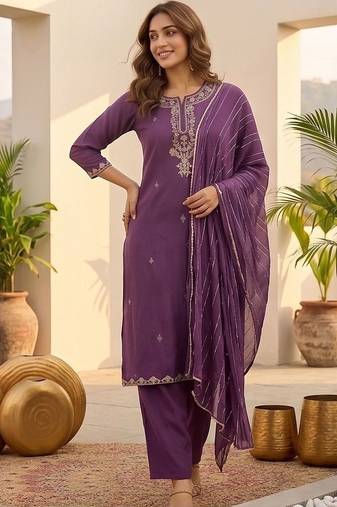 Women Ethnic Motifs Embroidered Regular Thread Work Kurta with Trousers & With Dupatta