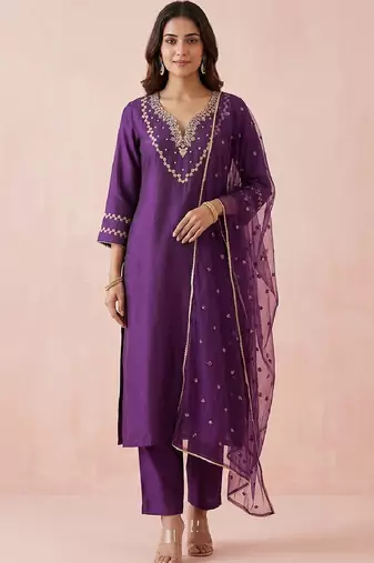 Women Ethnic Motifs Embroidered Thread Work Kurta with Trousers & With Dupatta