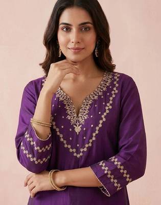 Women Ethnic Motifs Embroidered Thread Work Kurta with Trousers & With Dupatta 5