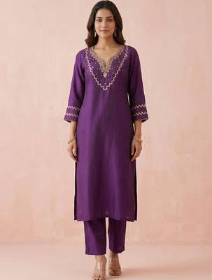 Women Ethnic Motifs Embroidered Thread Work Kurta with Trousers & With Dupatta 7