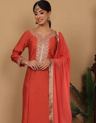 Rust Floral Embroidered Regular Sequinned Straight Kurta With Trouser With Dupatta 2
