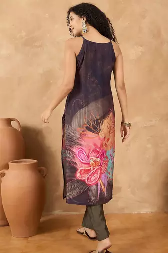 Women Spaghetti strap floral kurta with trousers