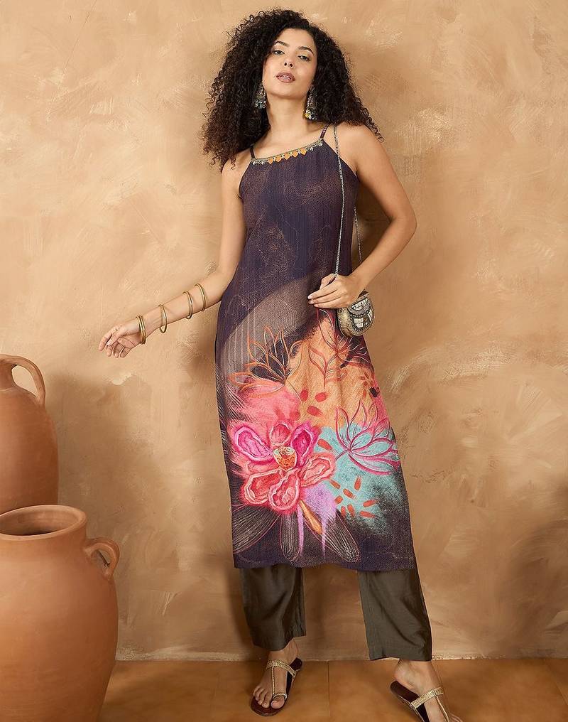 Women Spaghetti strap floral kurta with trousers