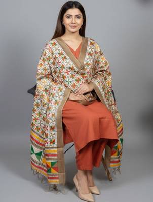 Women Ethnic Motifs Regular Kurta with Trousers & With Dupatta 2