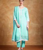 Women Floral Embroidered Regular Thread Work Kurta with Trousers & Dupatta