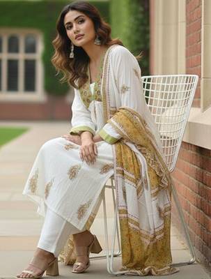 Women Ethnic Motifs Printed Empire Mirror Work  Cotton Kurta with Trousers & With Dupatta 2