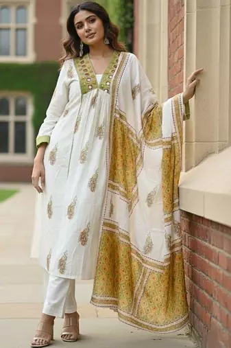 Women Ethnic Motifs Printed Empire Mirror Work Pure Cotton Kurta with Trousers & With Dupatta