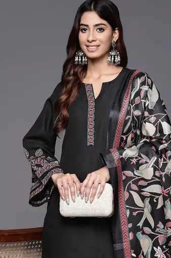 Floral Embroidered Thread Work Kurta with Trousers & Dupatta