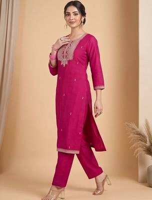 Women Ethnic Motifs Embroidered Regular Thread Work Kurta with Trousers & With Dupatta 3