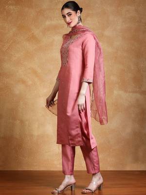 Yoke Design Zari Round Neck Straight Kurta With Trousers & Dupatta 4