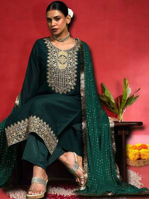Women Ethnic Motifs Embroidered Kurta with Trouser & Dupatta 5